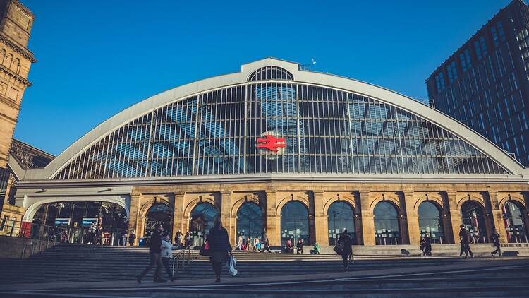 Liverpool train station