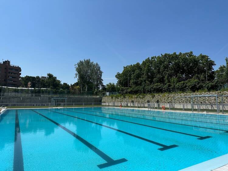 Centro Deportivo Municipal El Quijote