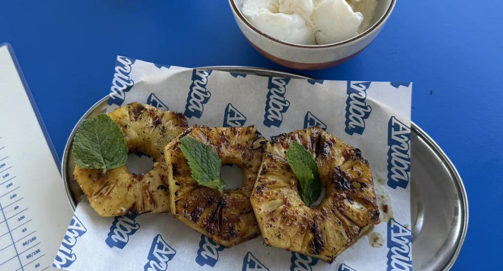 Aruba - Spicy pineapple dessert
