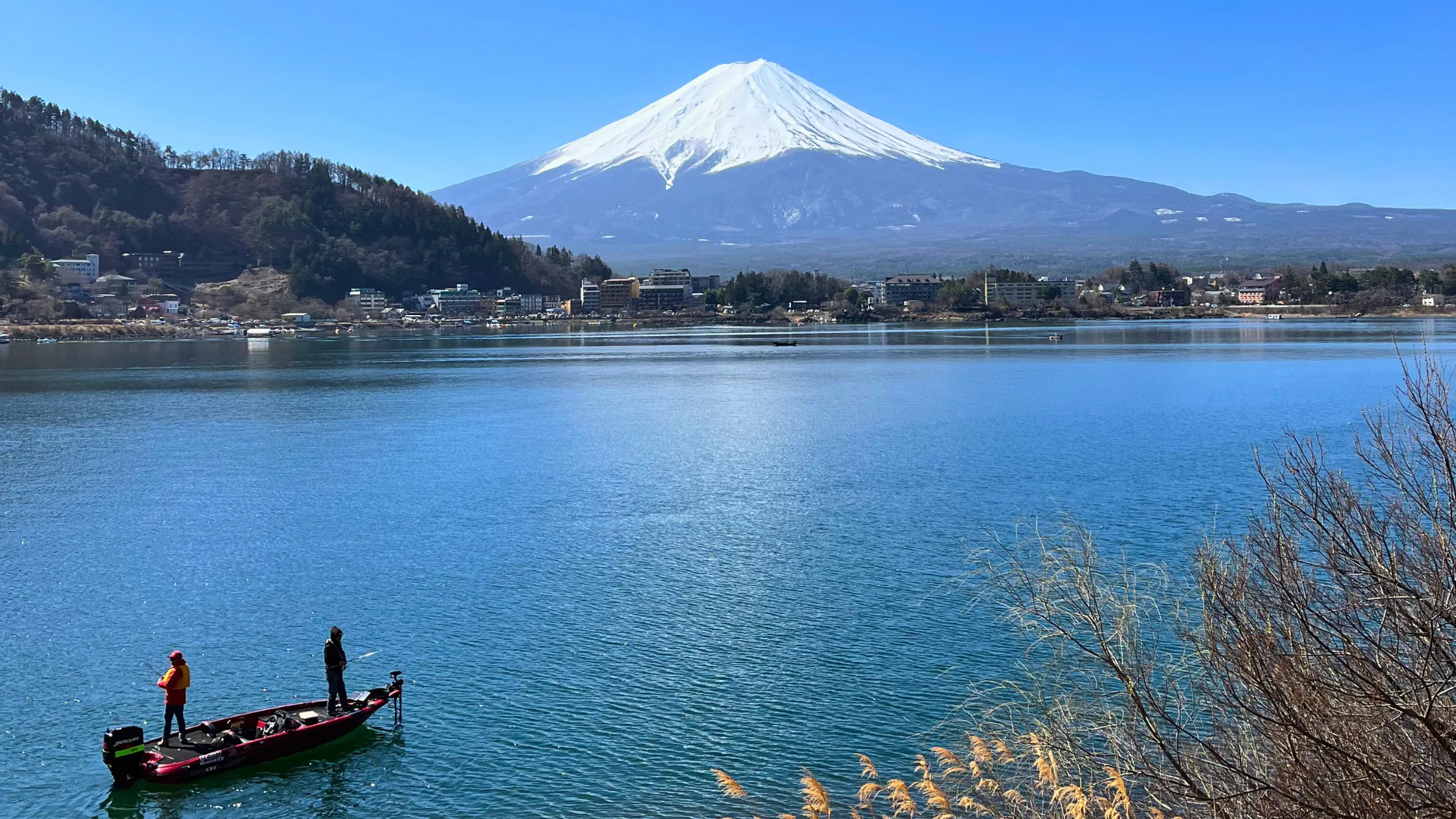 View of Mount Fuji over lake