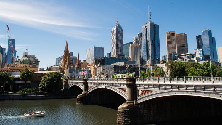 Melbourne city with bridge over Yarra River