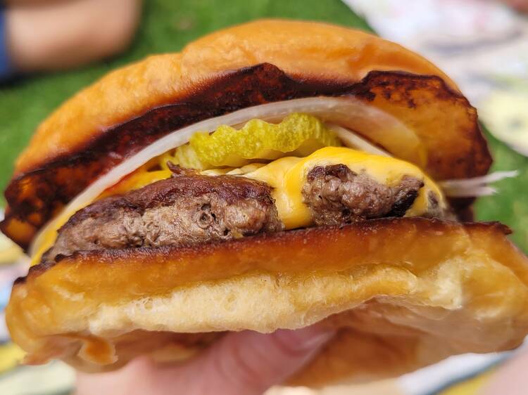 Cheese Burger at Splash