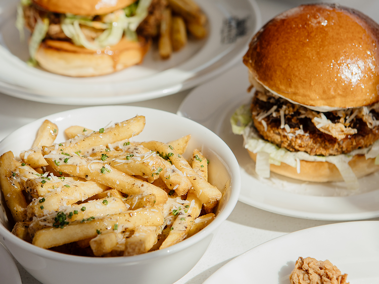 Izu Burger