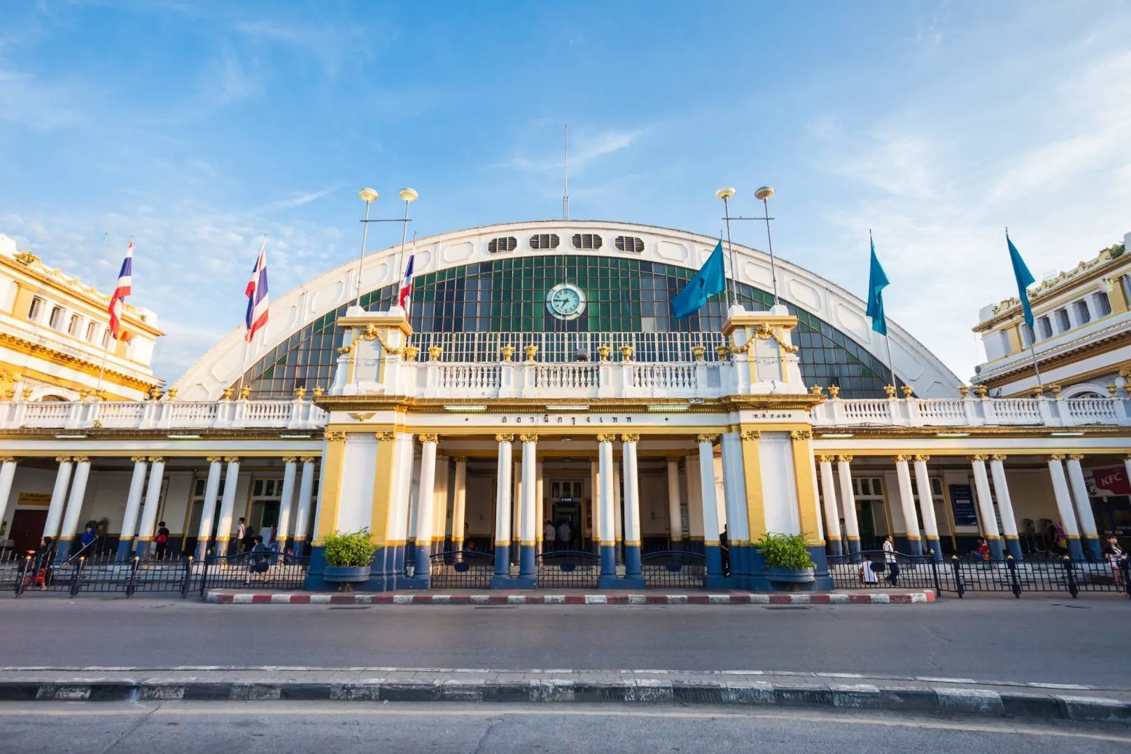Hua Lamphong Train Station, Bangkok