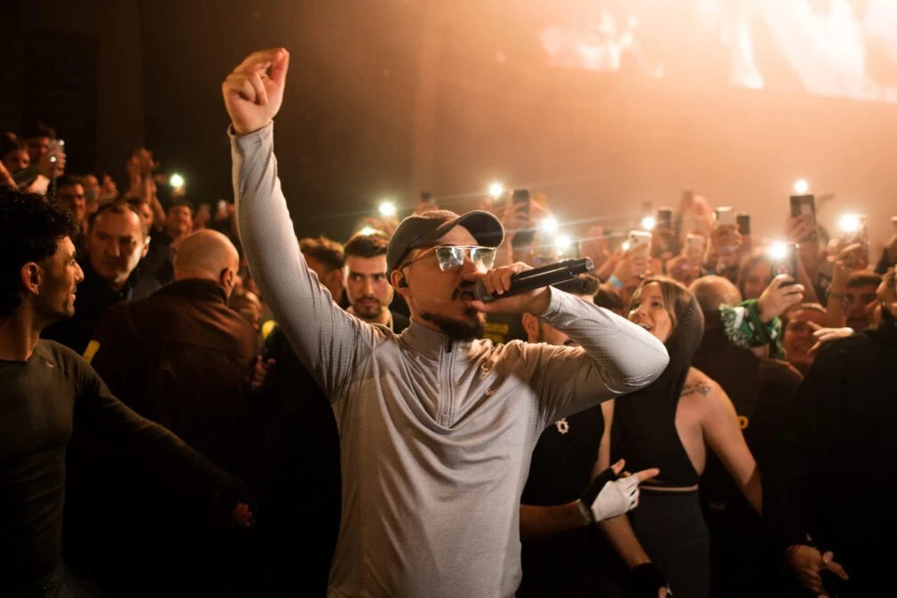El cantante Dellafuente en concierto