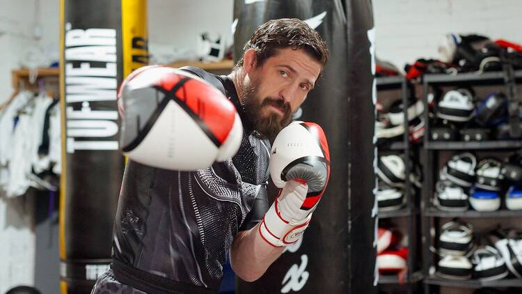 Get trained up on self defence by an MMA coach
