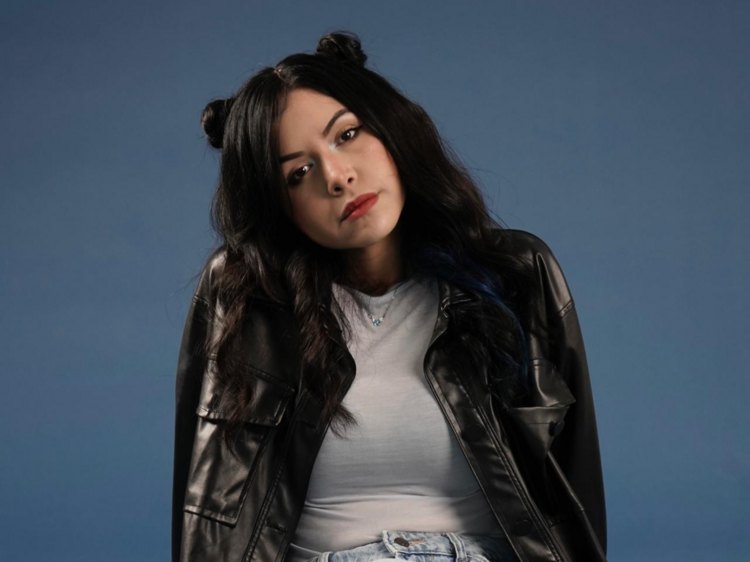 Carla Vidal transforma su experiencia con la enfermedad en un EP