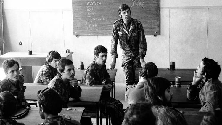 Venham Mais Cinco – O Olhar Estrangeiro sobre a Revolução Portuguesa