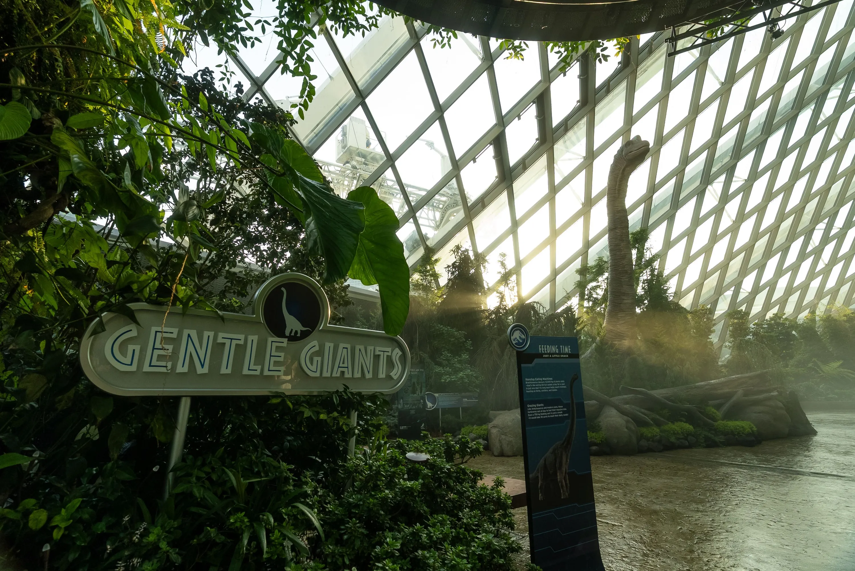 Jurassic World: The Experience