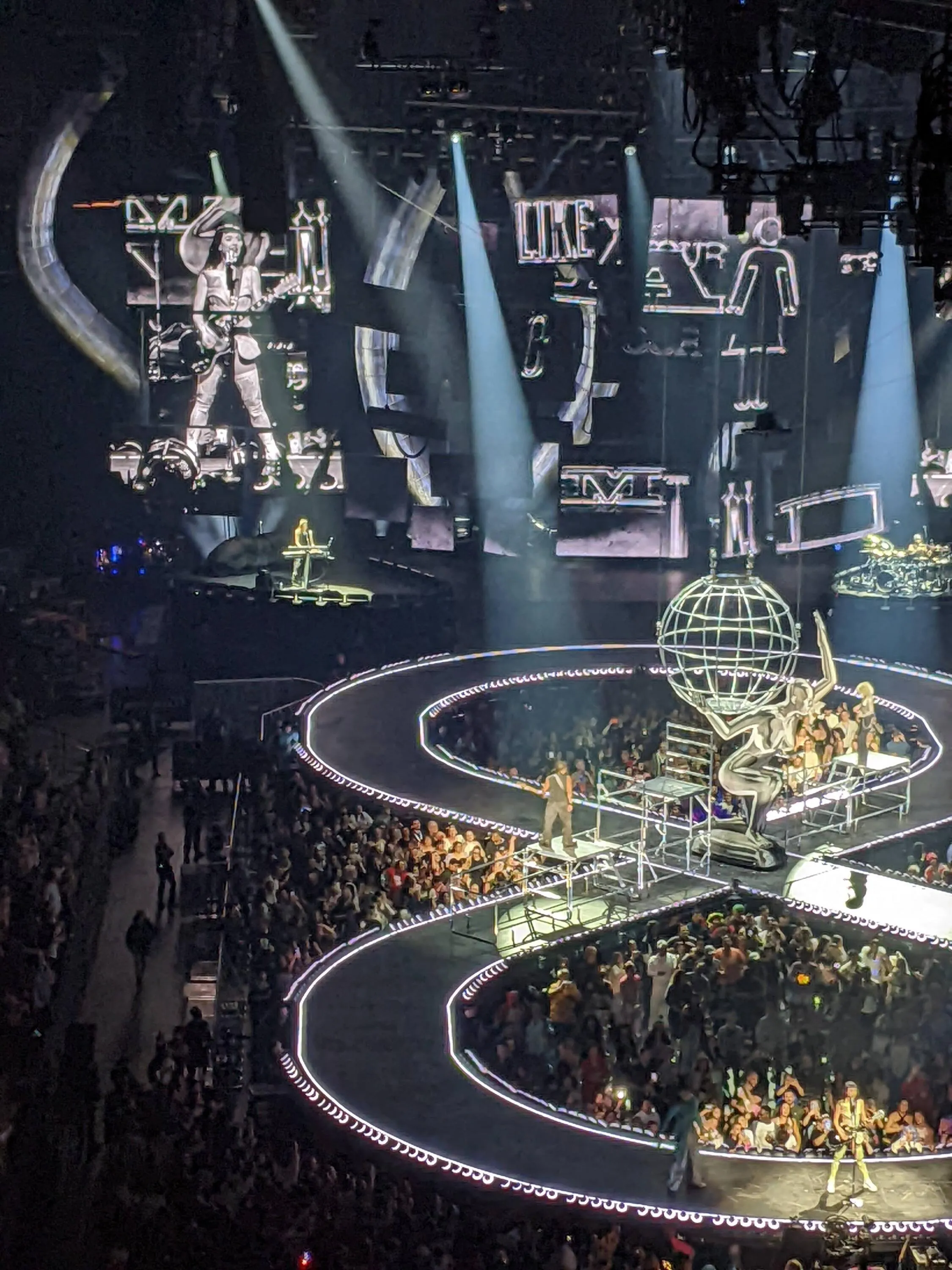 Katy Perry “Lifetimes” Tour