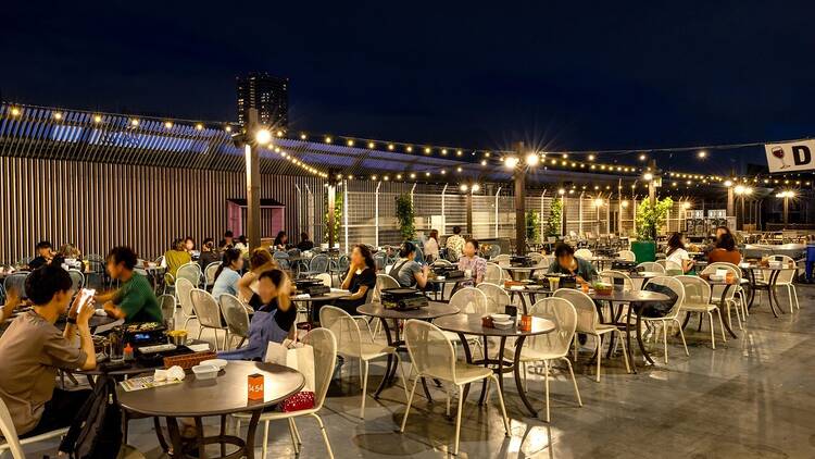 Ikebukuro Parco Rooftop BBQ Beer Garden
