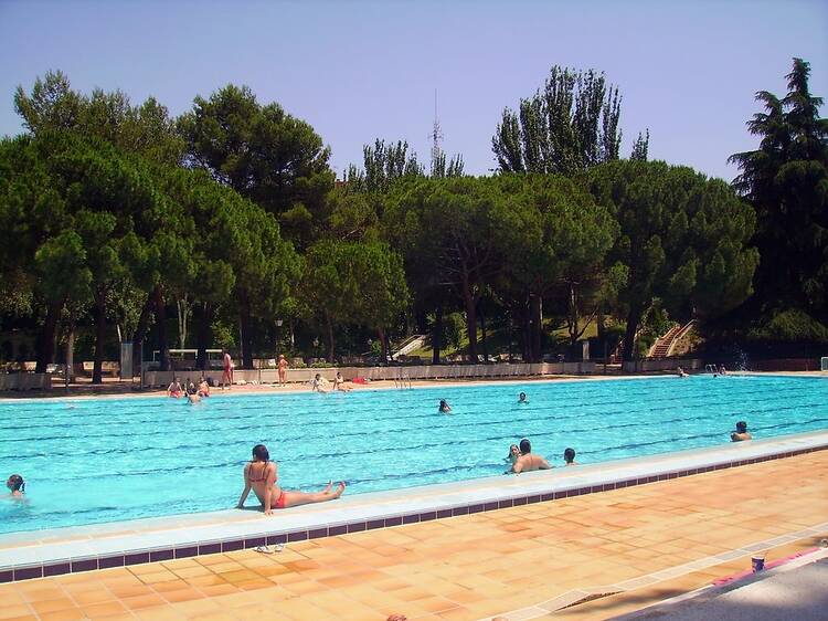 Piscinas de verano en Madrid: dónde darse un buen chapuzón al aire libre