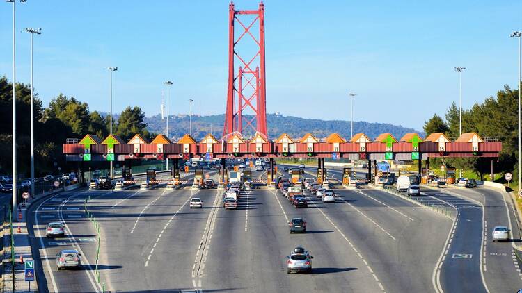 Ponte 25 de Abril