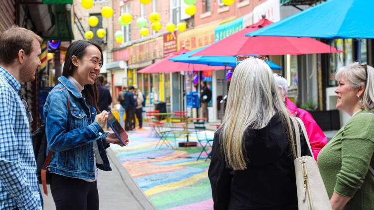 A tour guide in Chinatown