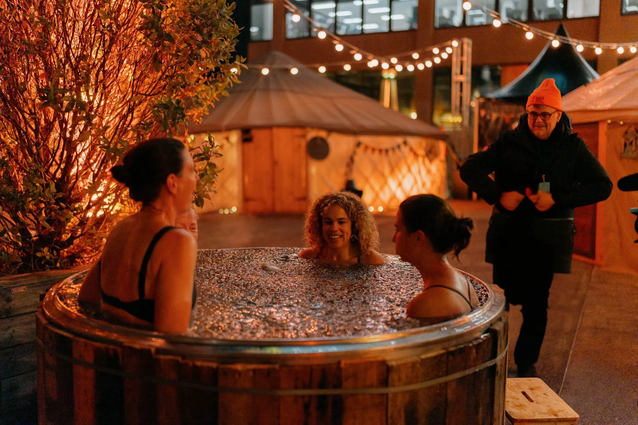 Three ladies in a plunge pool