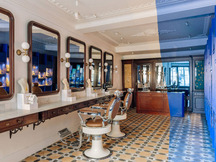 Jóias portuguesas brilham na antiga Barbearia Campos