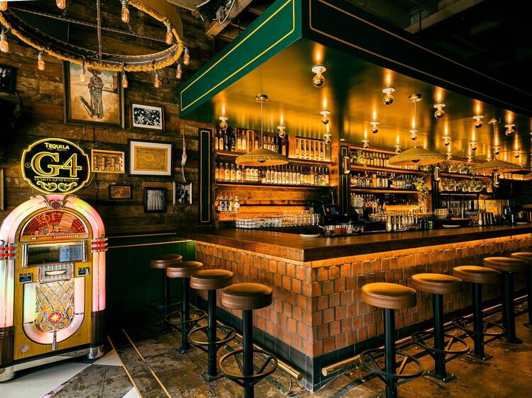 Daisy Margarita Bar