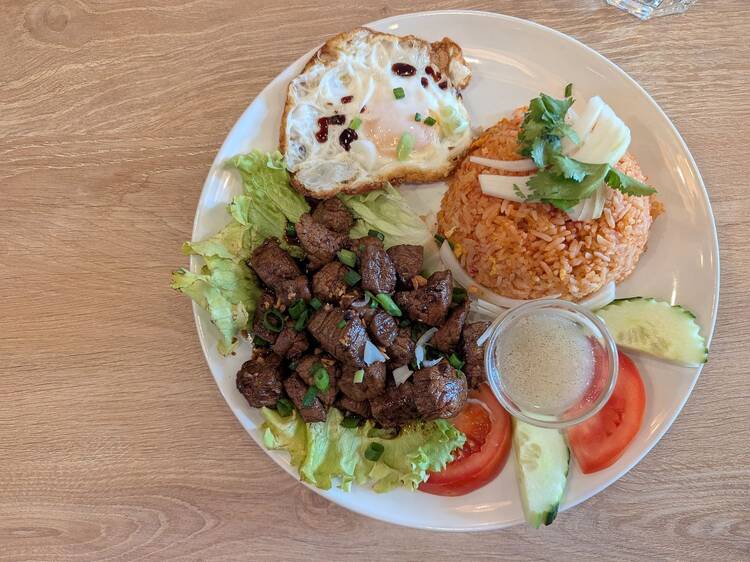 Lao Chaleune Lao Chaleune