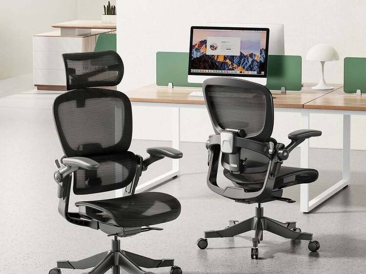 Ergonomic chairs from Hinomi