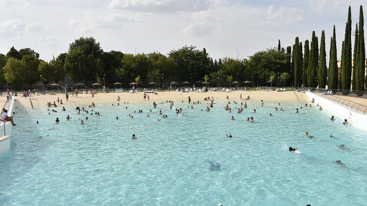 Piscina de olas, Complejo Deportivo Juan Antonio Samaranch