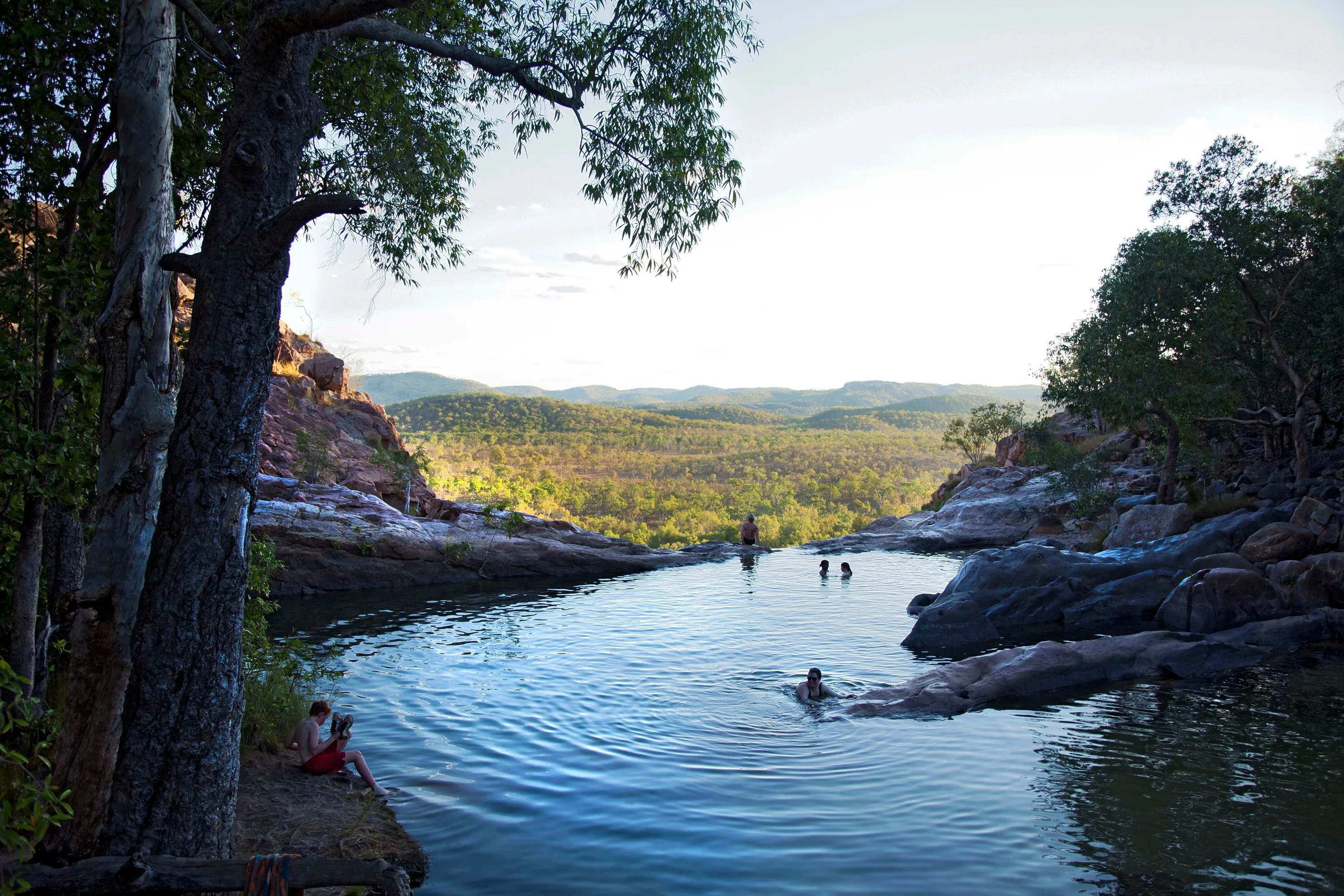 Infinity rock pool