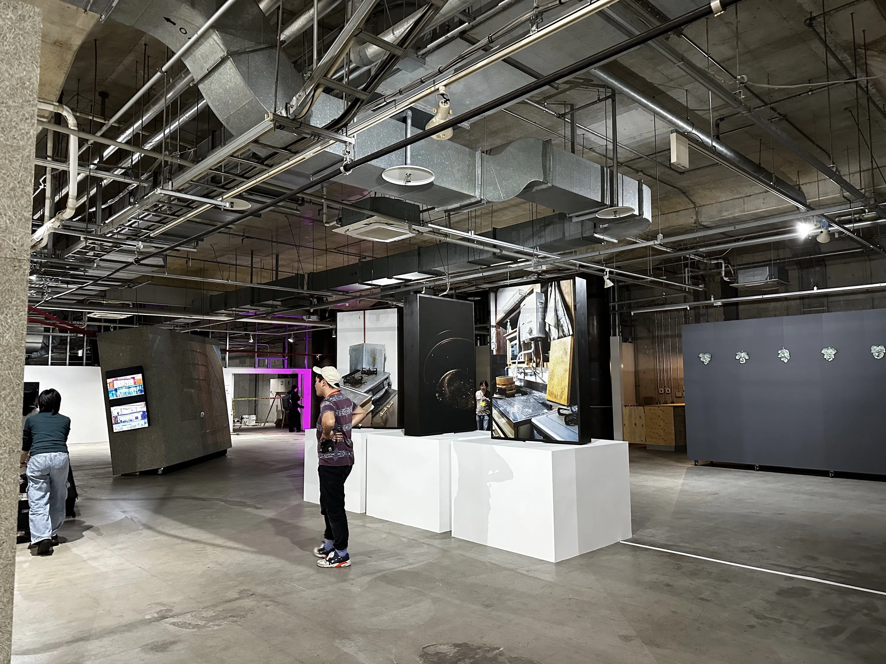 Art Center NEW