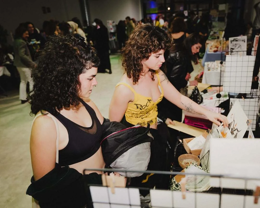 Otro puto mercadillo. @_togari