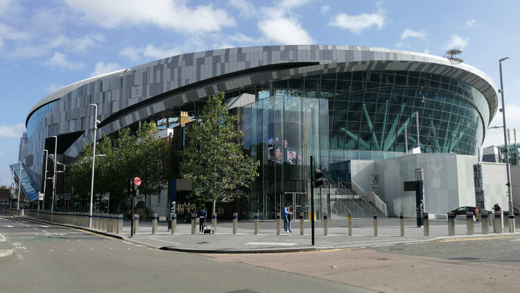 Tottenham hotspur stadium in 2020
