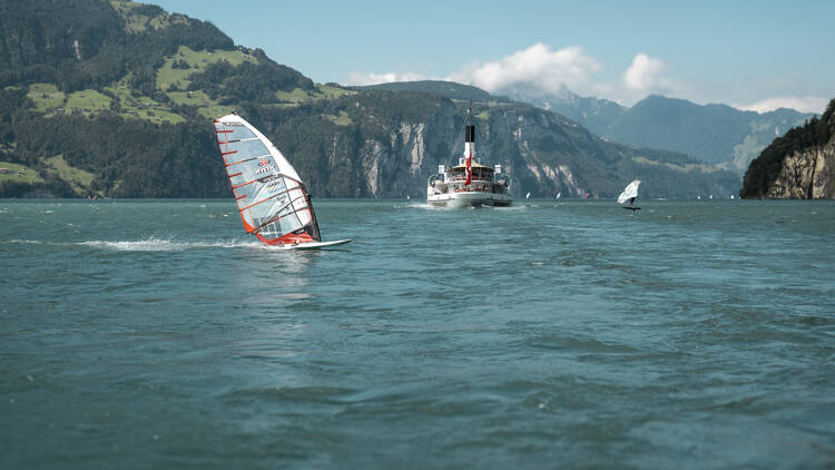 Hop from lake to lake with the Tell-Pass