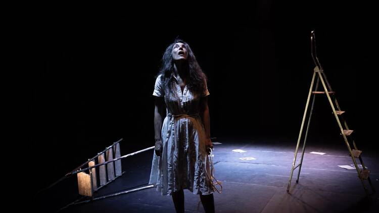 Salto o caída (Teatro de la Abadía).