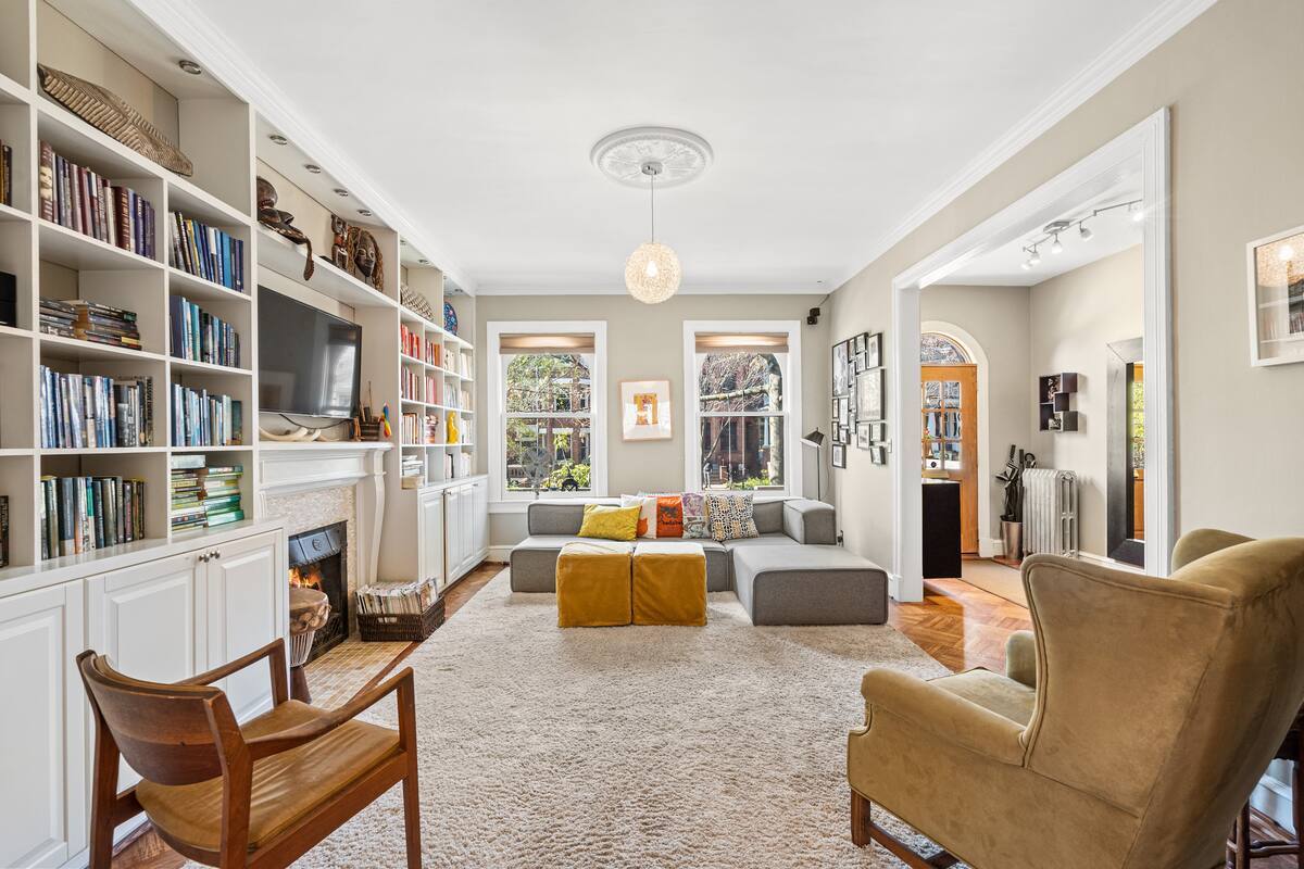 13 Best Airbnbs in Washington D.C. for 2025