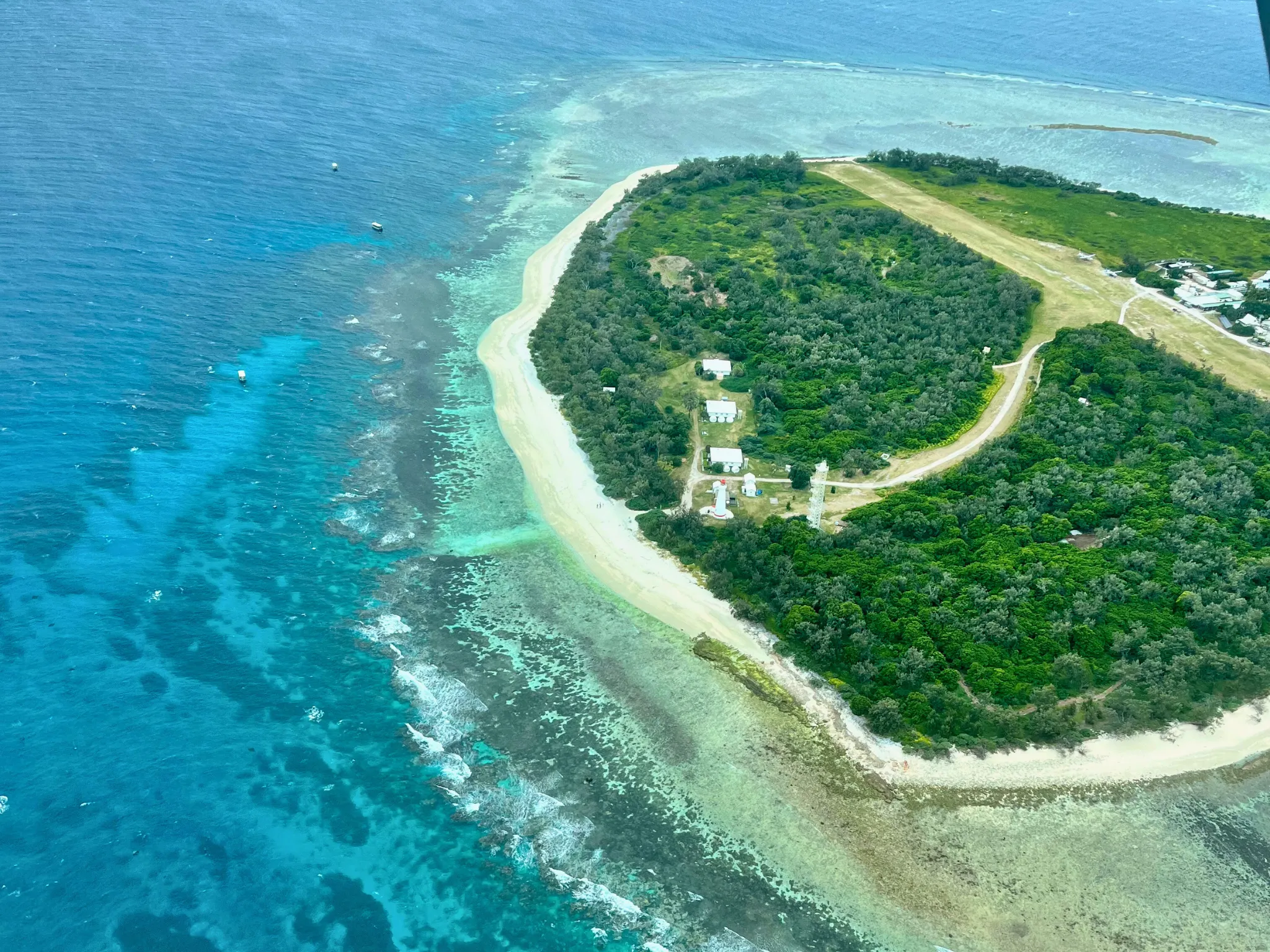 Aerial view of Lady Elliot Island