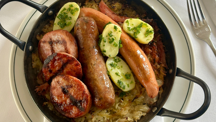 Choucroute garnie.