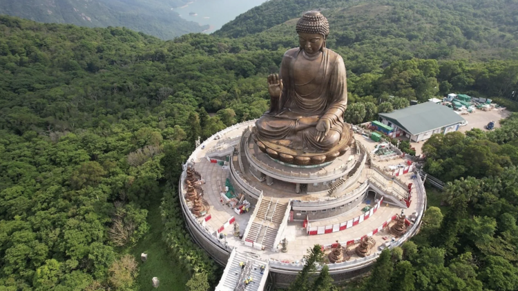 The Big Buddha (Tian Tan Buddha)