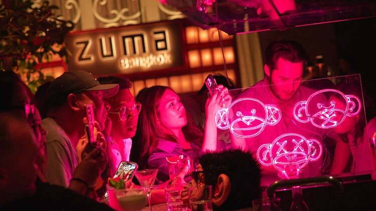 ¡Que la fiesta no se termine! Tres Monos sigue de cumpleaños