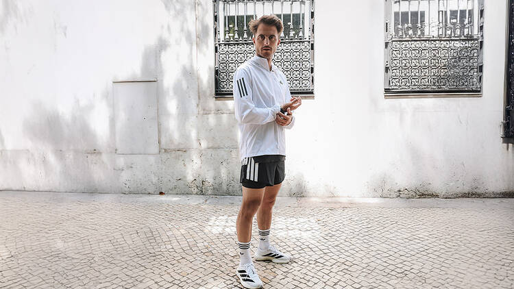Em três palavras, podes descrever este novo lançamento da adidas?