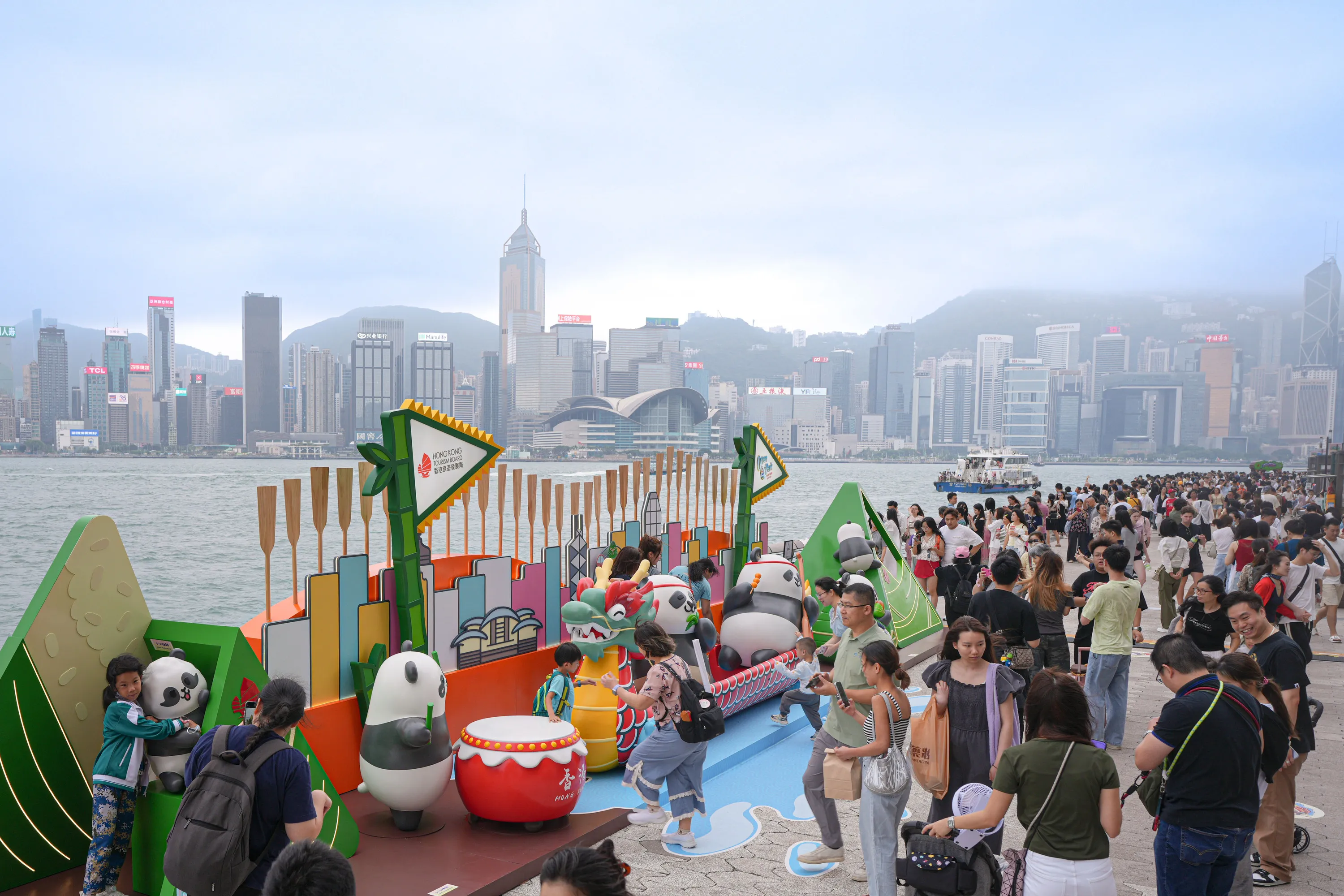 Dragon boats festival race