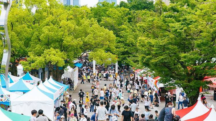 「Tokyo Festival」の多彩なブースをチェックする。 「Tokyo Festival」の多彩なブースをチェックする。