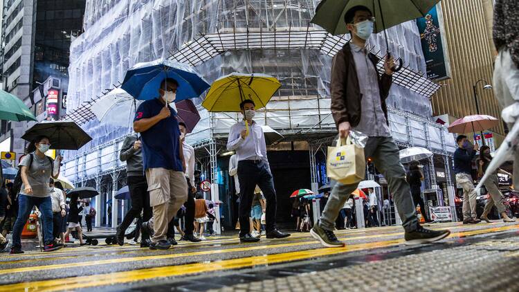 香港打風？蝴蝶颱風香港天氣消息：天文台颱風路線預測 香港八號風球機會大嗎？