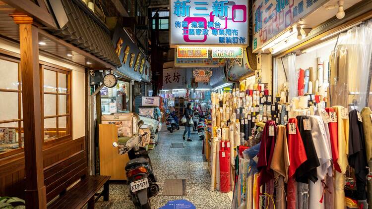 台南散步路線：西市場、錦源興