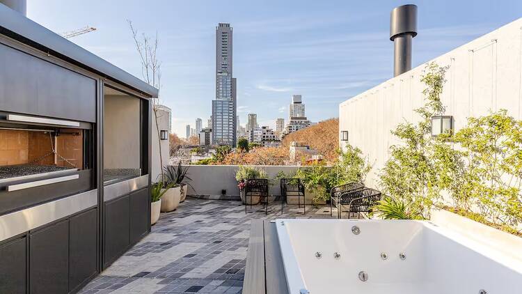 The apartment with a rooftop Jacuzzi in Palermo