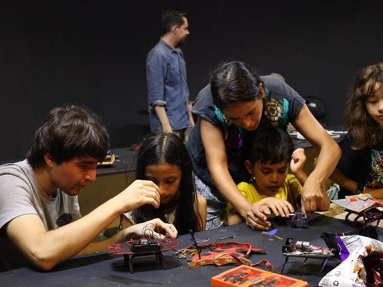 Encuentro de Niñas, Niños, Niñes, Adolescentes y Digitalidades: Hackear la Digitalidad