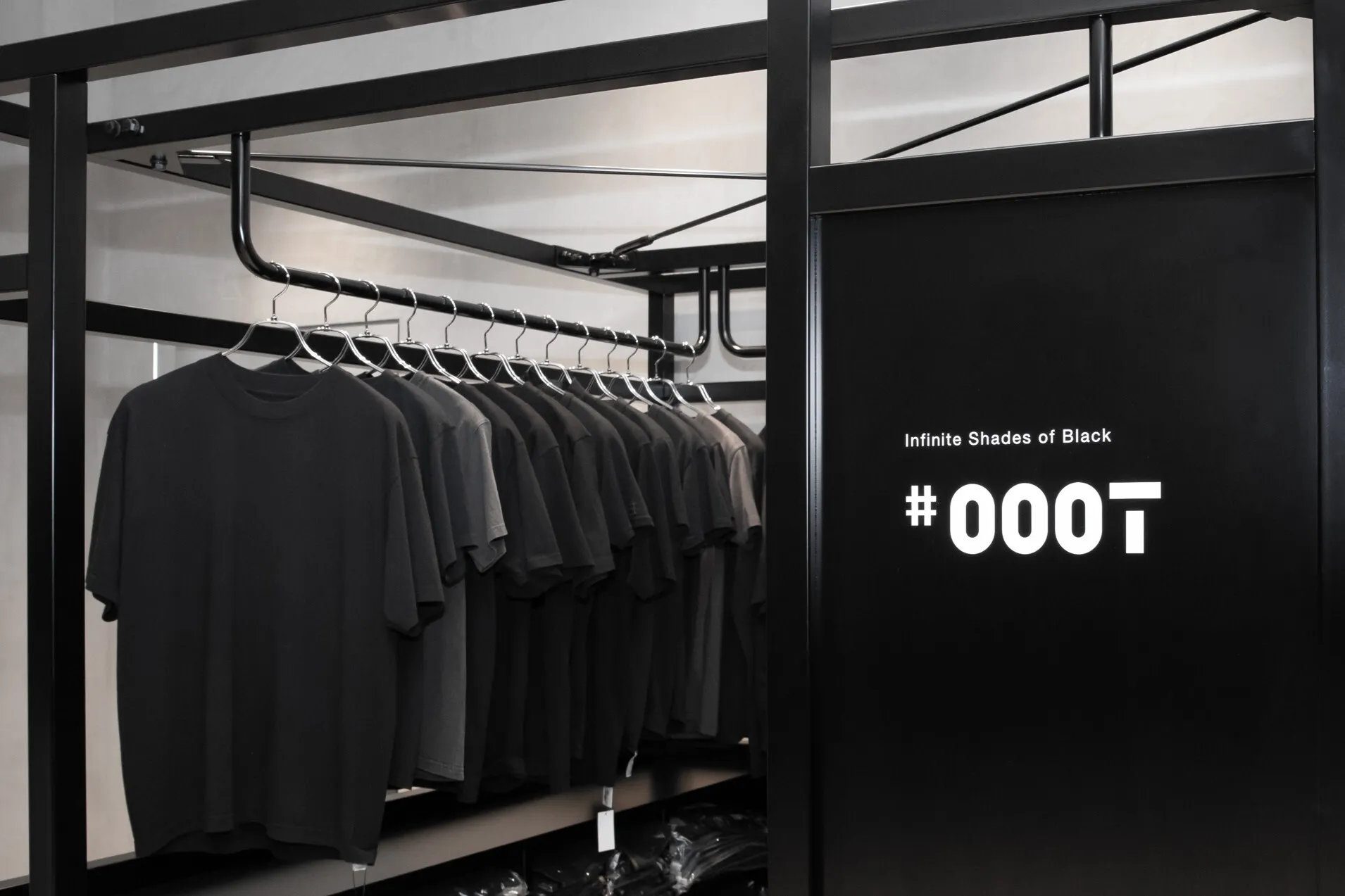 #000T store in Tokyo