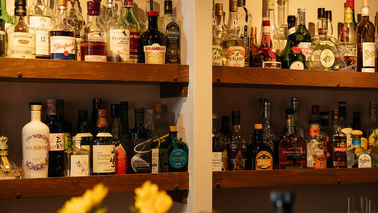 Bar Four Pieces