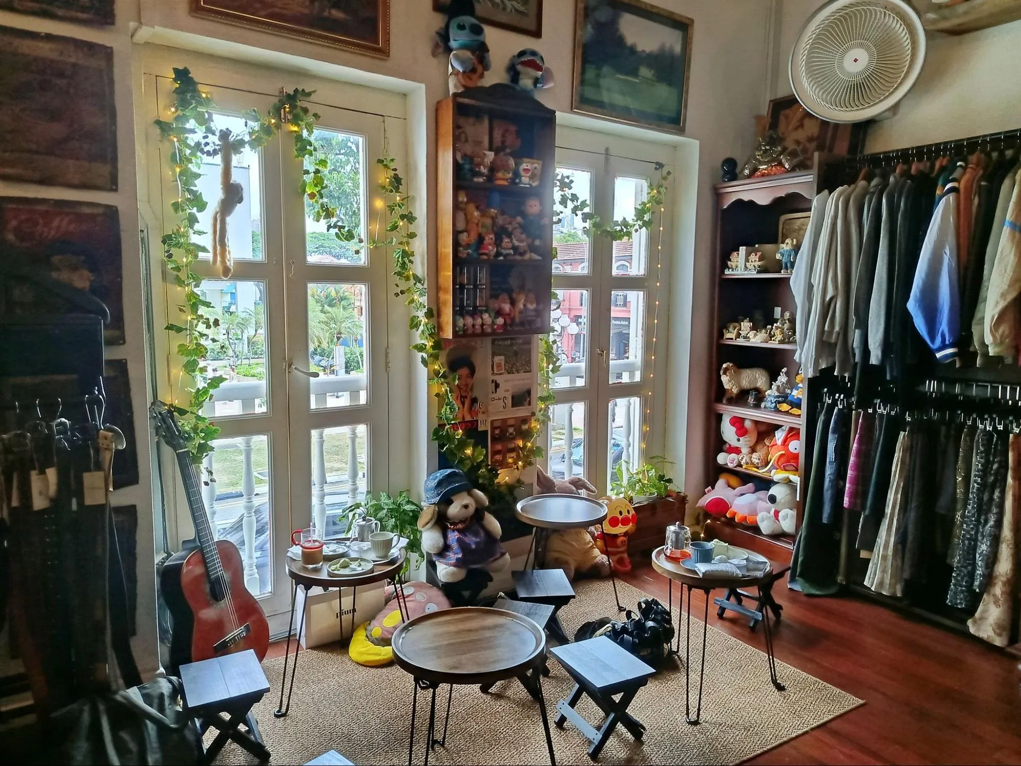 Takara House Singapore vintage thrift store