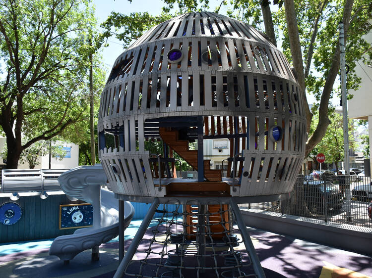 Plaza Lunar en Devoto