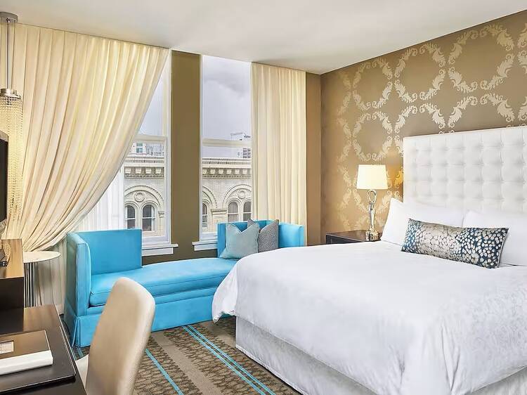 These U.S. cities offer the cheapest five-star hotel stays, per Hotels.com