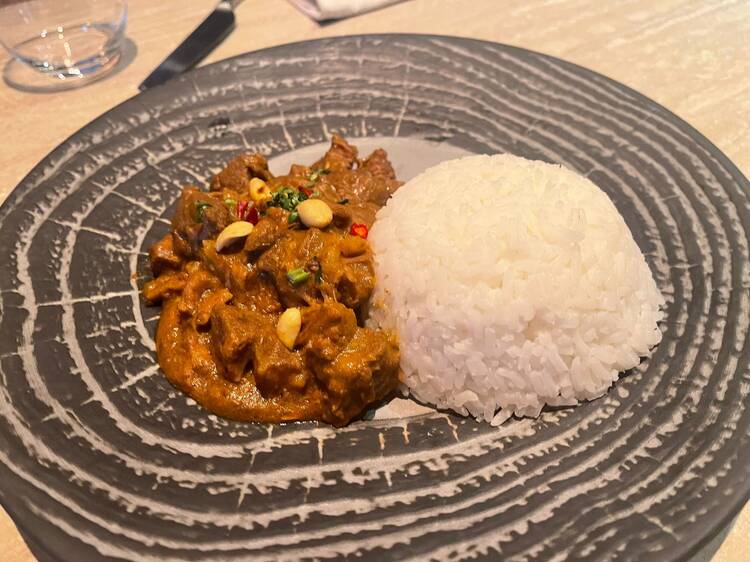 Beef Massaman curry at Mizuhana