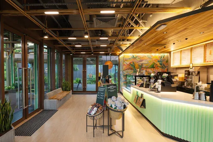Starbucks Bird Paradise at Singapore's Mandai Wildlife Reserve