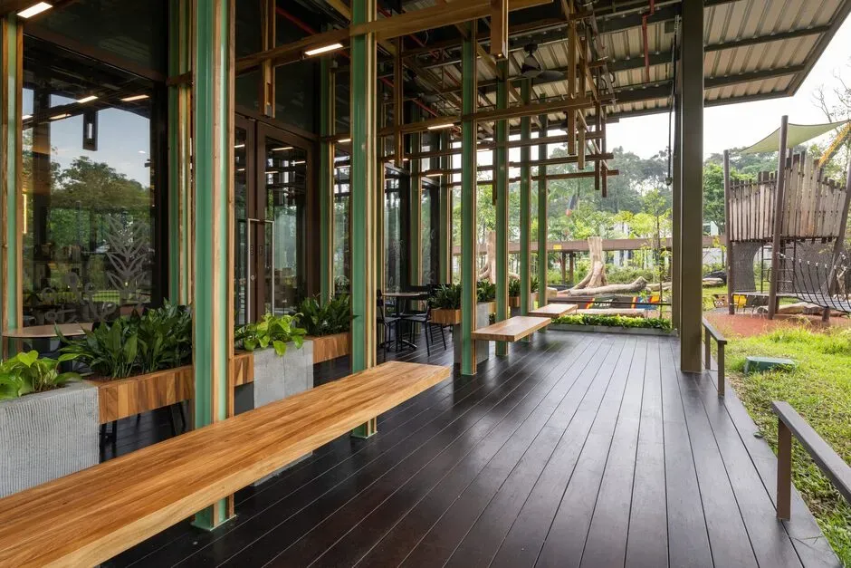 Starbucks Bird Paradise at Singapore's Mandai Wildlife Reserve
